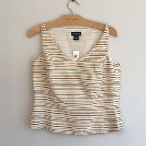Ann Taylor fitted linen/silk sleeveless top.